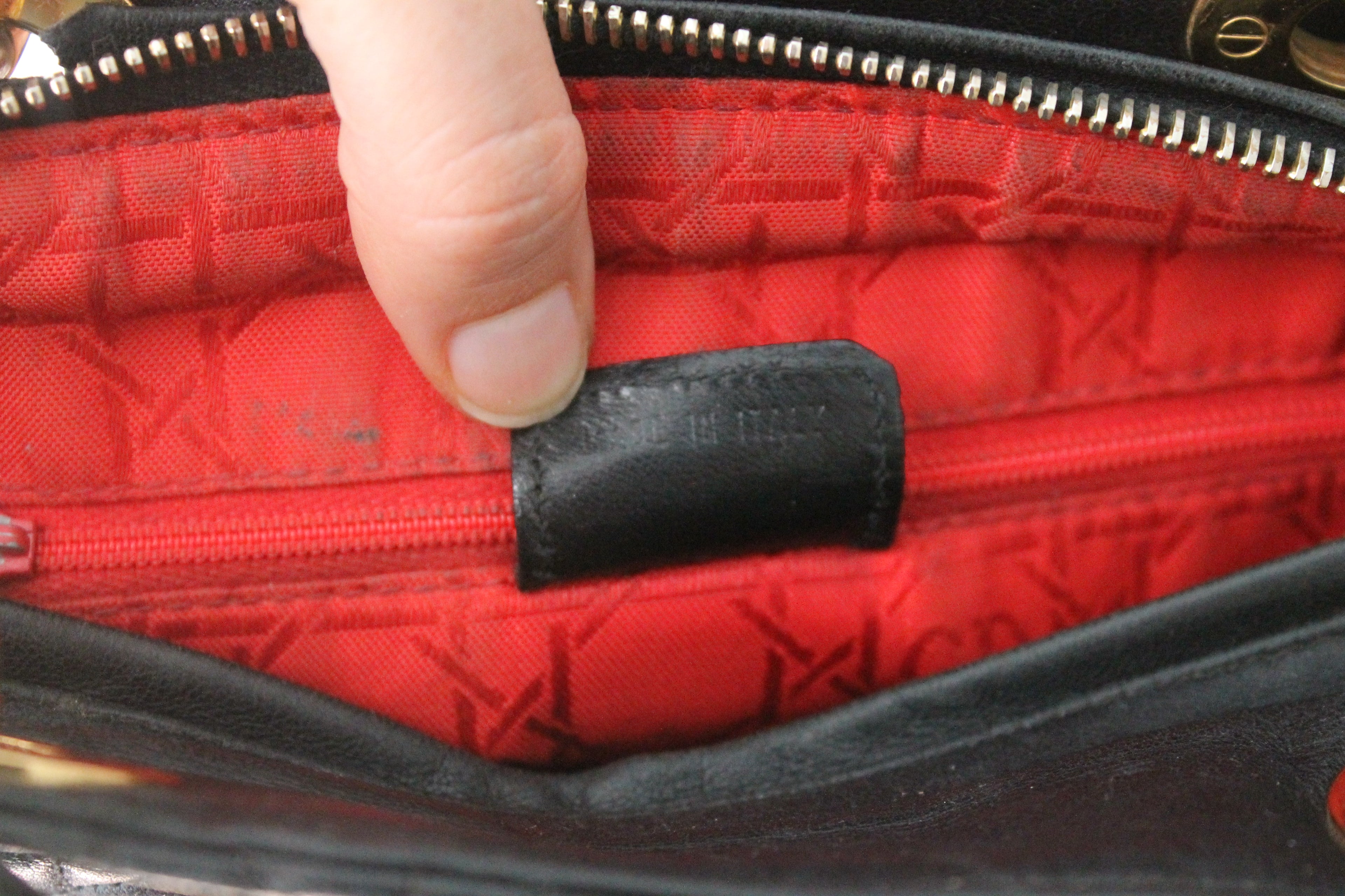 Dior sac à main modèle Lady Dior en cuir noir