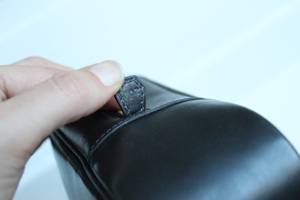 Hermès sac à main modèle Plume en cuir noir