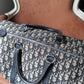 Dior sac à main bowling en toile Dior oblique bleu marine et beige