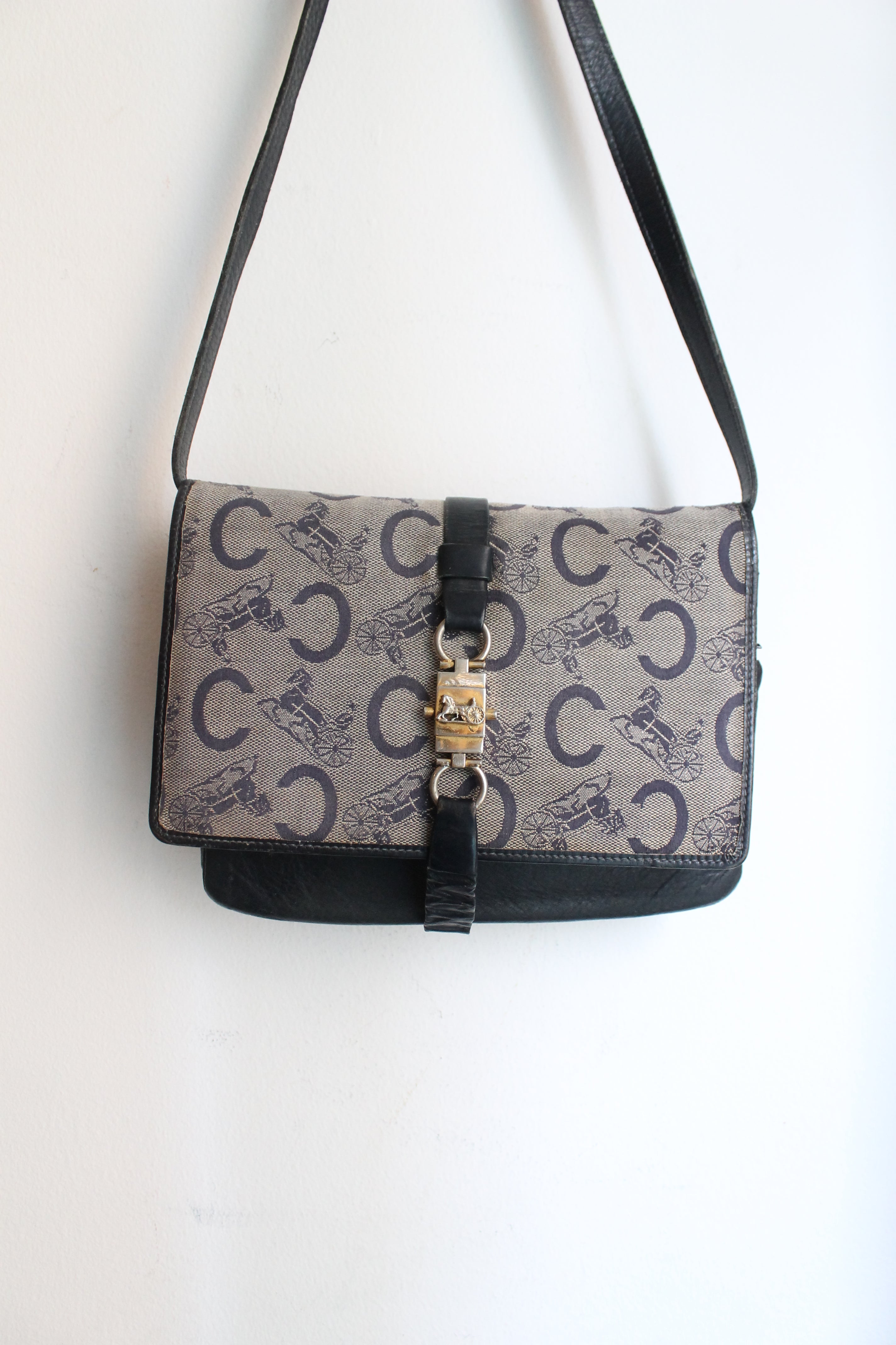 Céline sac à main modèle "Trio" vintage en cuir bleu marine