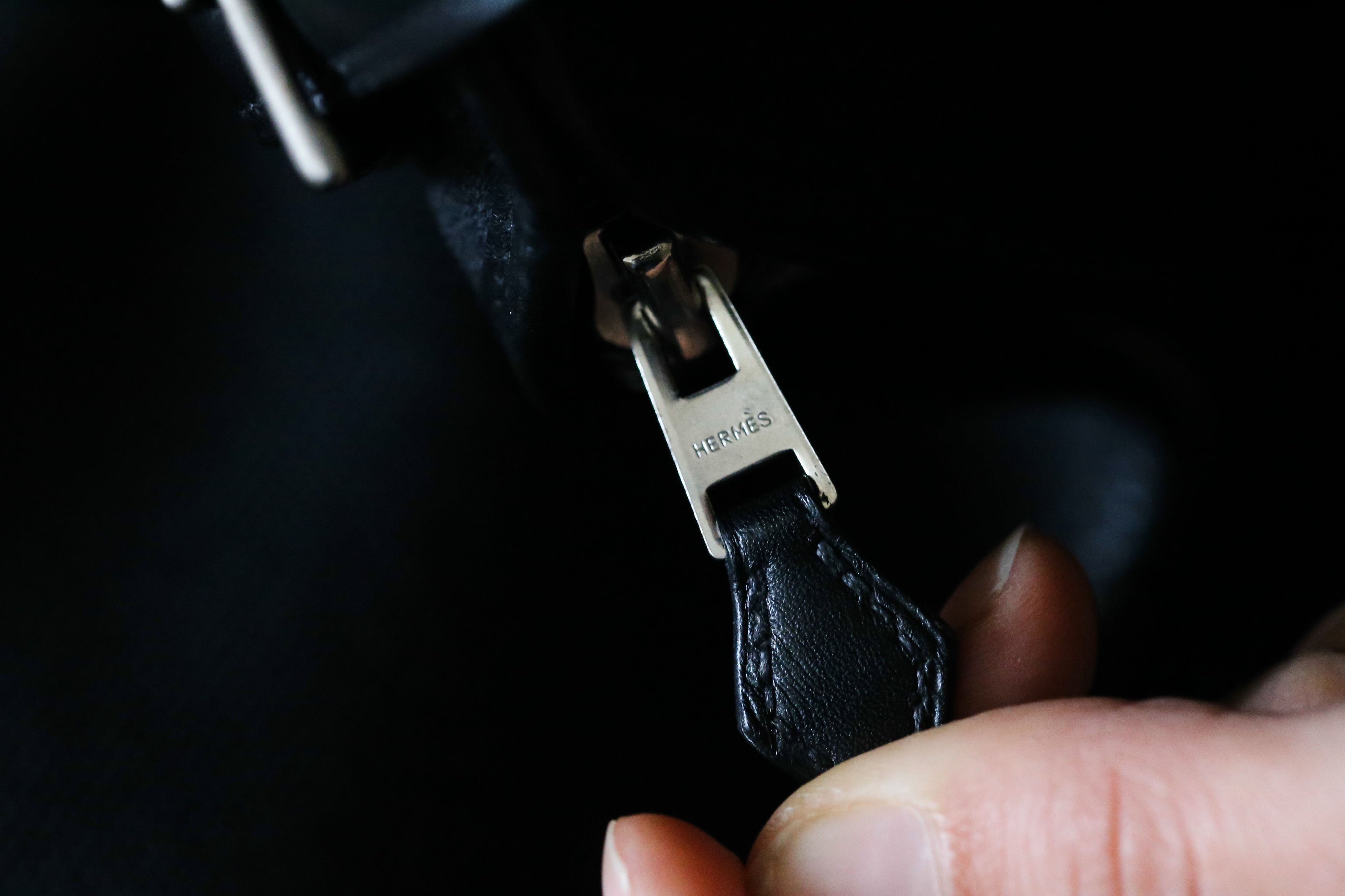 Hermès sac à main modèle Massaï en cuir et toile