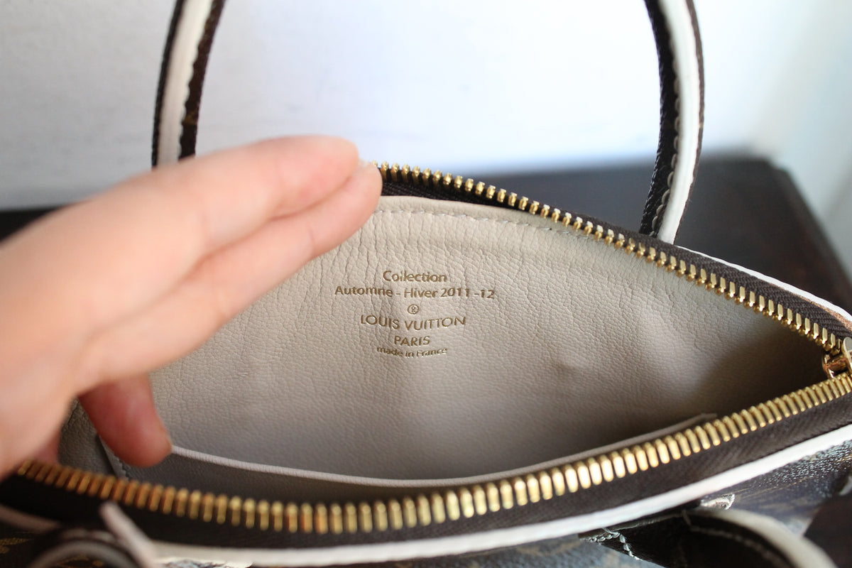 Louis Vuitton sac modèle Lock It BB en toile monogram neuf jamais porté