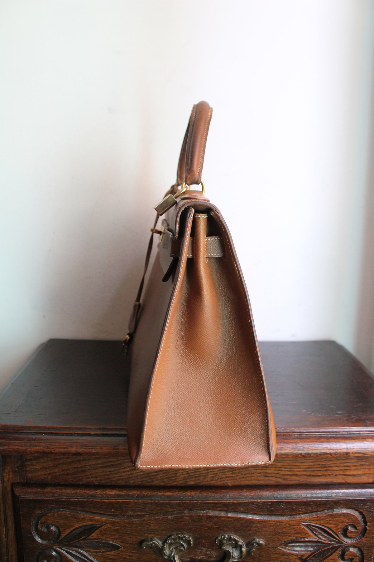 Hermès sac à main modèle Kelly Sellier 32 epsom gold