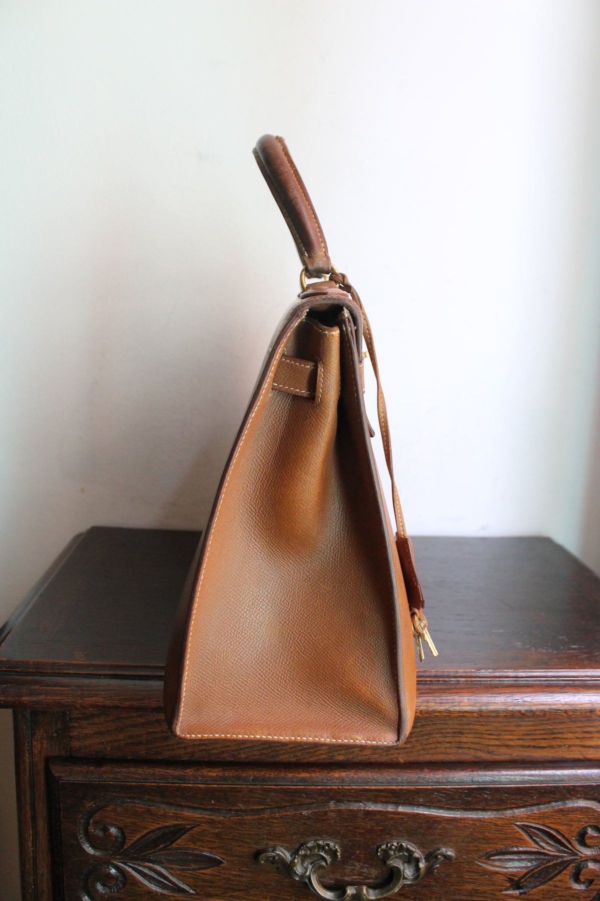Hermès sac à main modèle Kelly Sellier 32 epsom gold