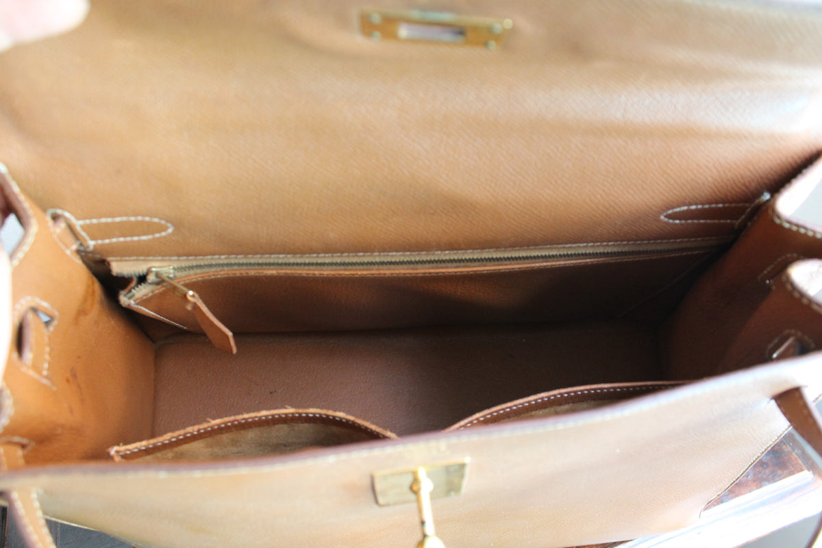 Hermès sac à main modèle Kelly Sellier 32 epsom gold