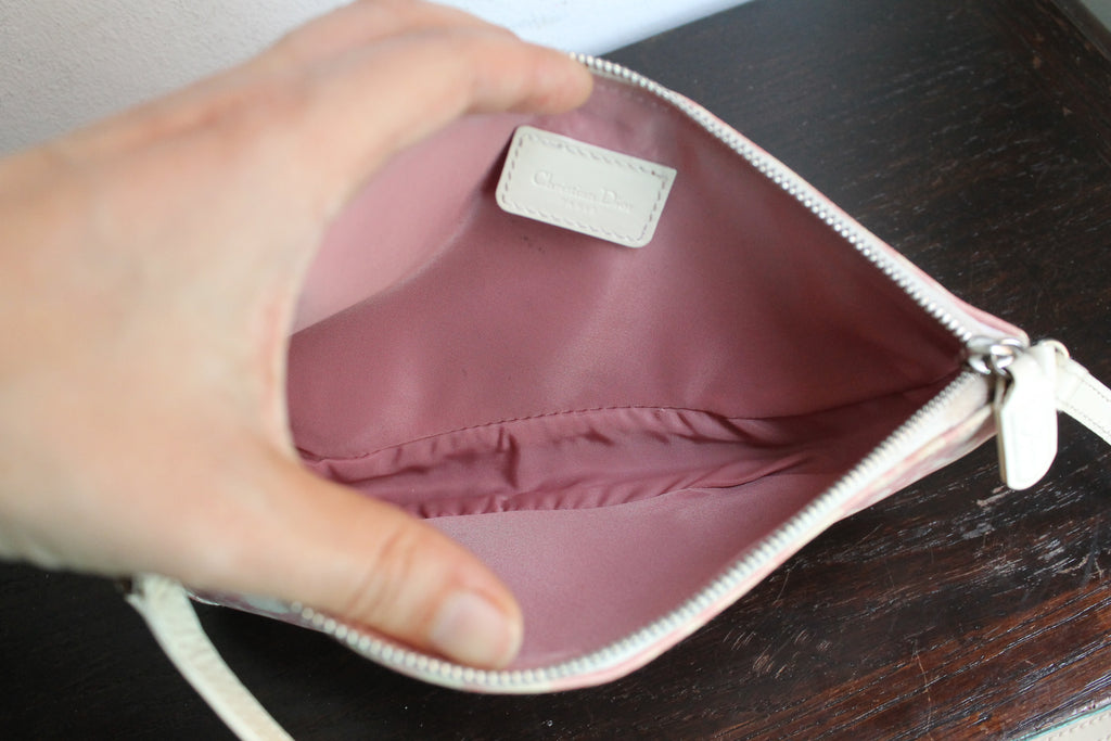 Dior sac à main modèle saddle rose en toile et cuir