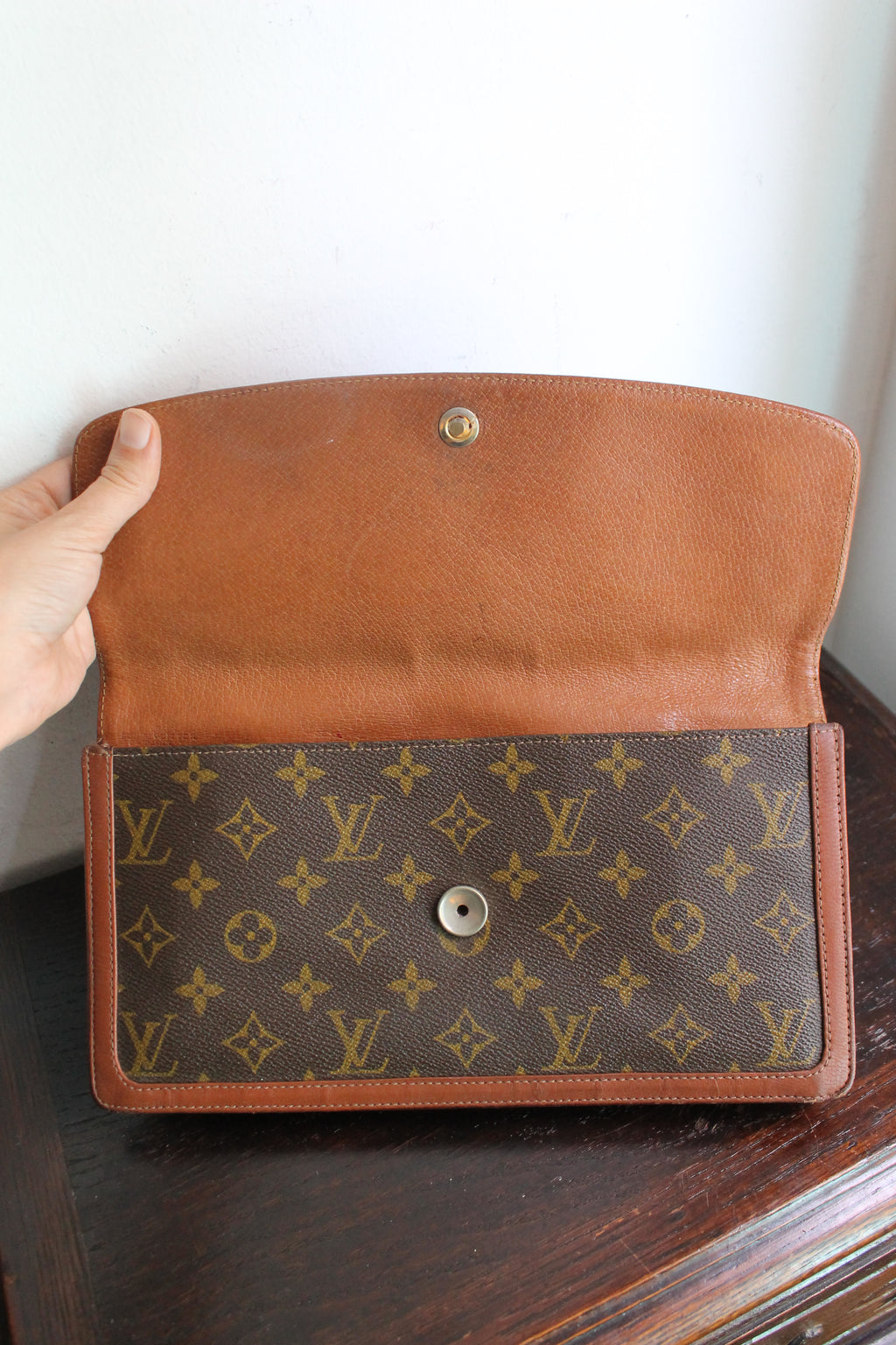 Louis Vuitton pochette modèle Florentine vintage