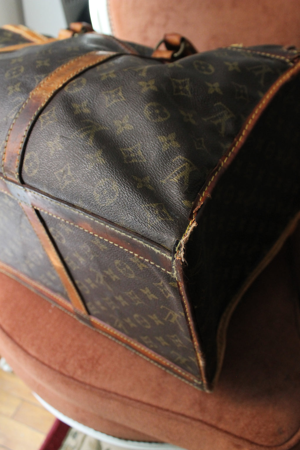 Louis Vuitton sac de voyage vintage en toile monogram et cuir camel