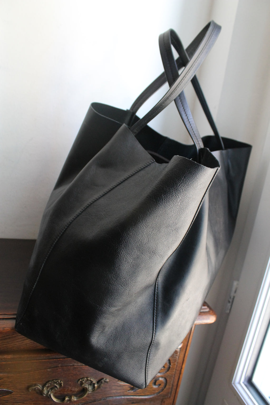 Céline sac cabas en cuir noir