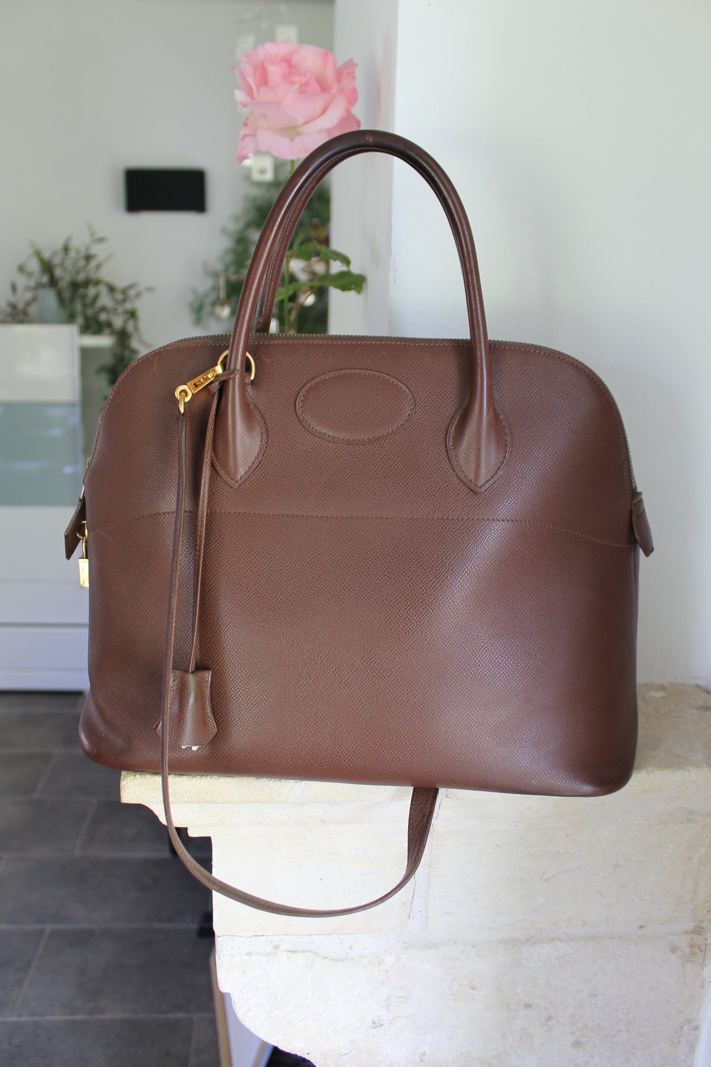 Hermès Paris modèle bolide 35 en cuir epsom brun