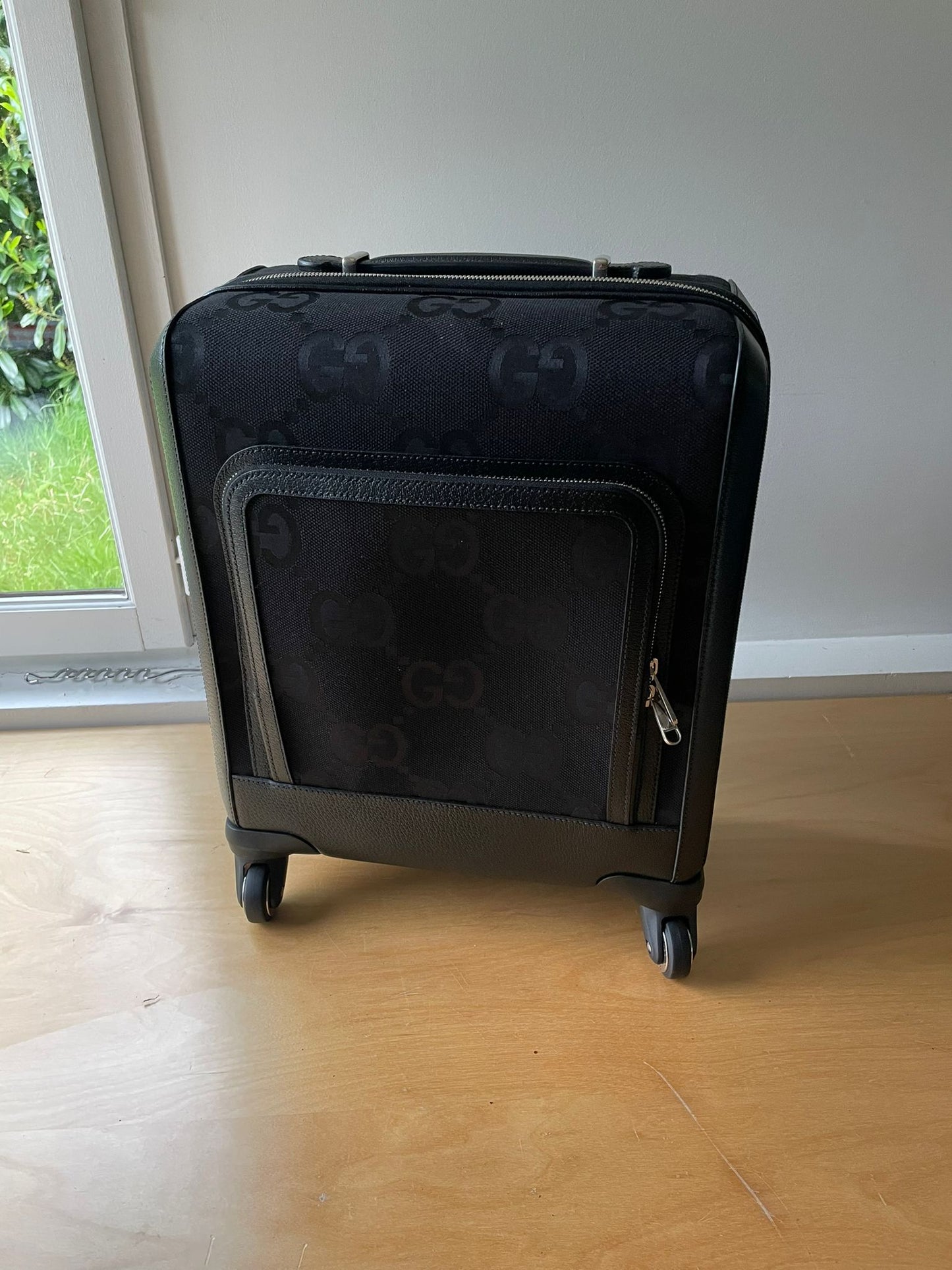 Gucci valise cabine rigide en tissu monogrammé GG et cuir grainé noir neuve