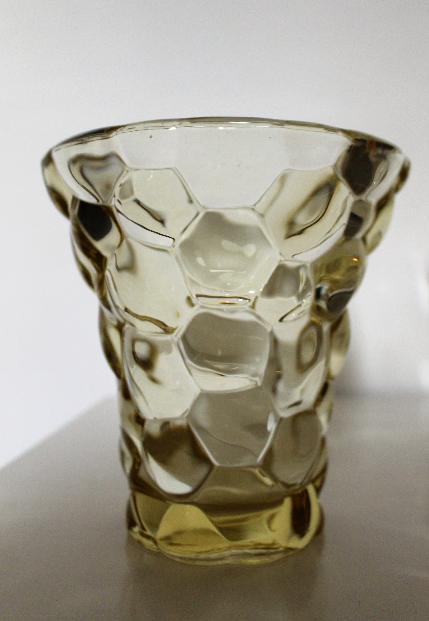 Pierre d'Avesn (1901 - 1990) pair of art deco "honeycomb" vases